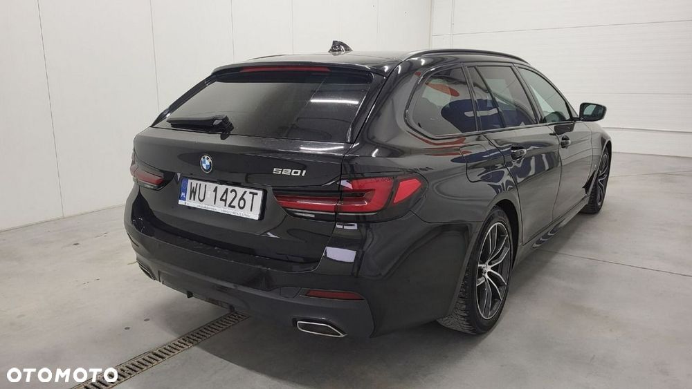 BMW Seria 5 520i mHEV M Sport sport - 6