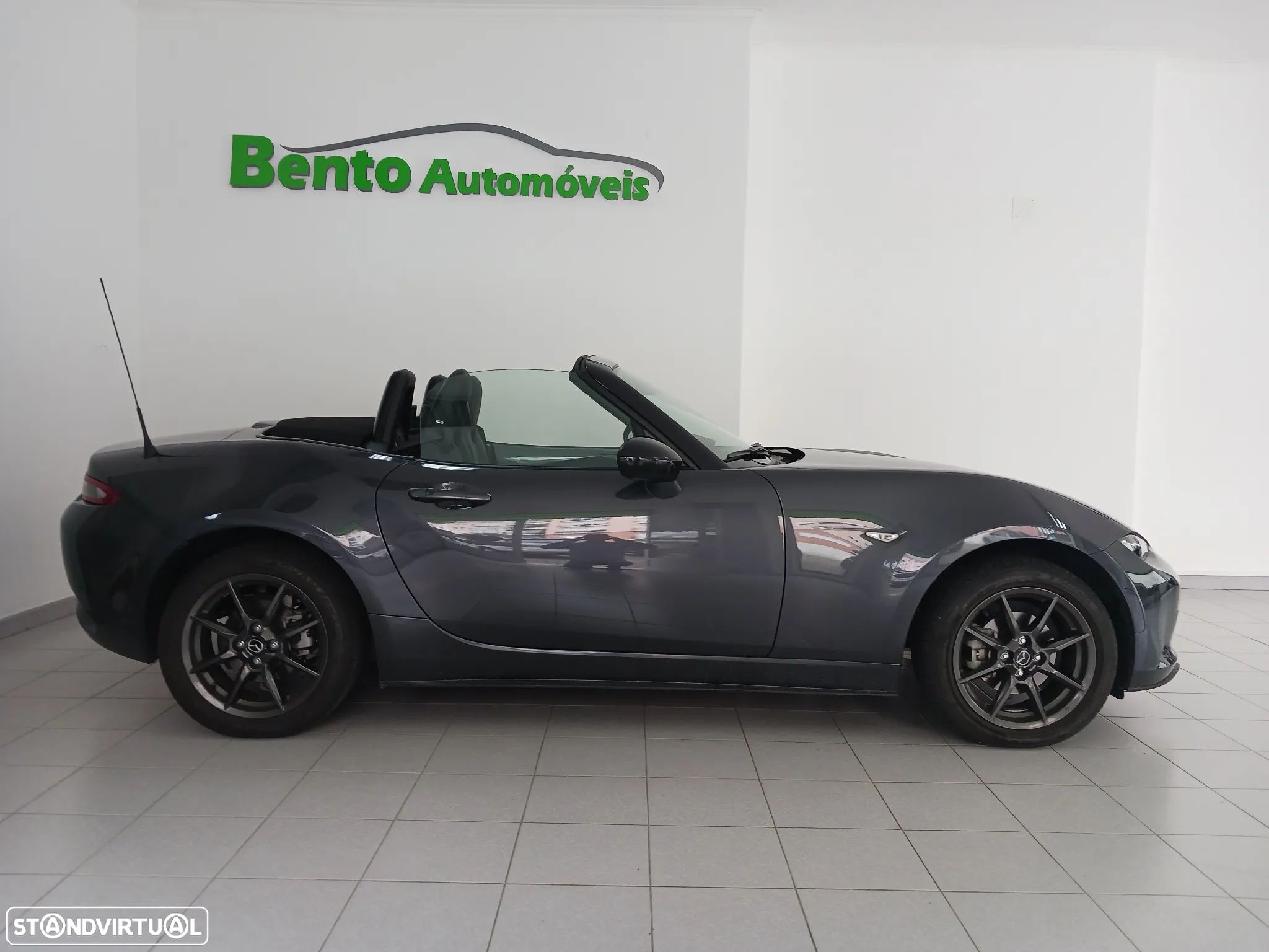Mazda MX-5 MZR 1.5 Sky.Excellence Navi - 1