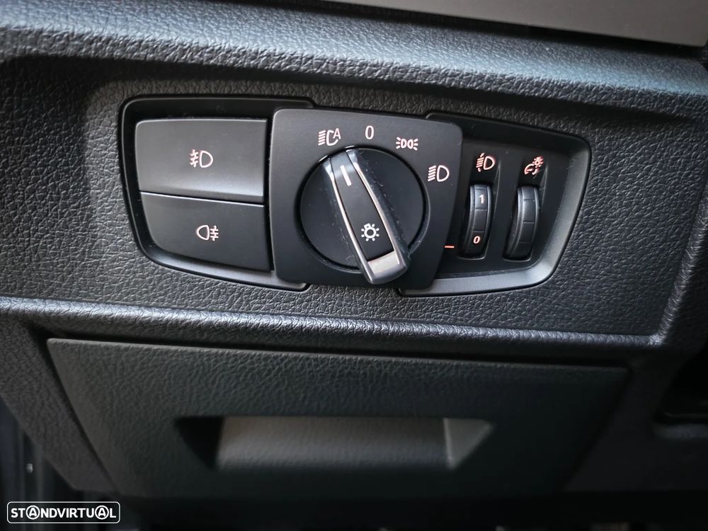 BMW 116 d EfficientDynamics - 14