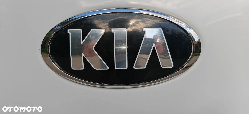 Kia Sportage 1.7 CRDI 2WD Attract - 22