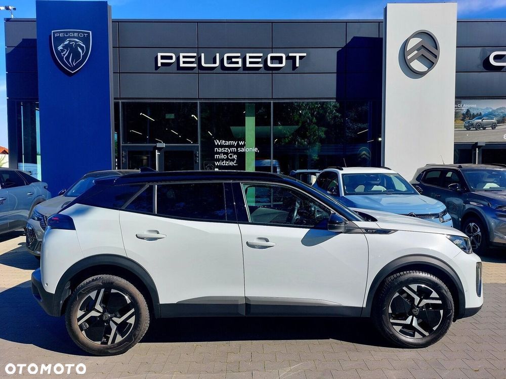Peugeot 2008 - 8