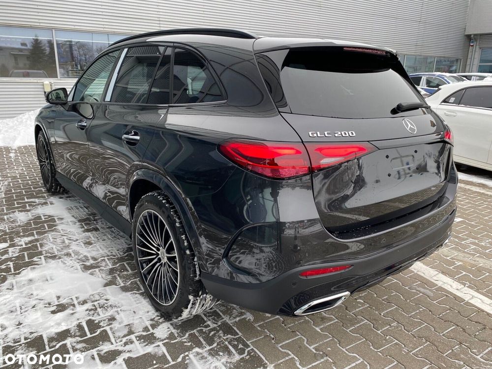 Mercedes-Benz GLC - 2