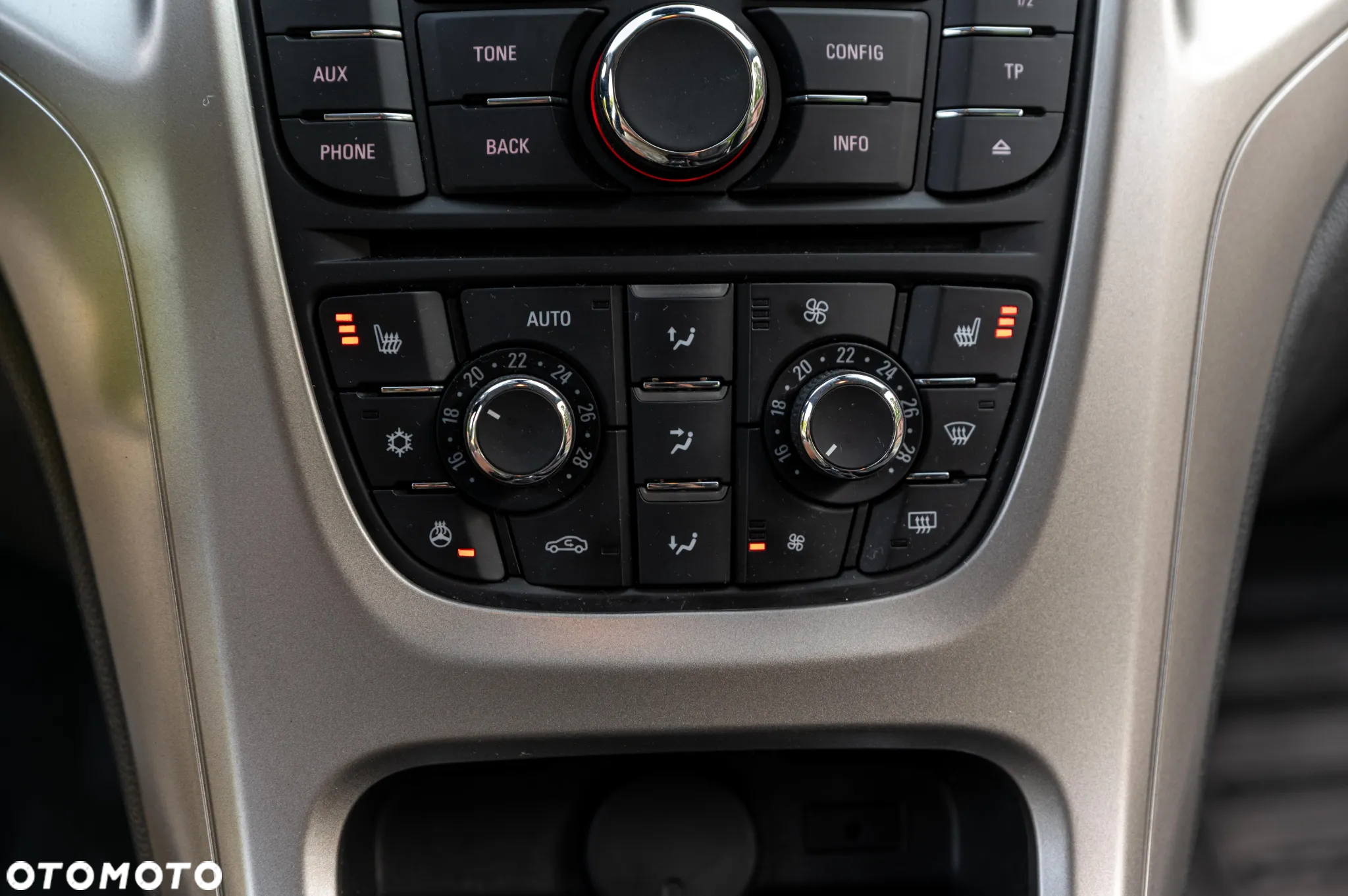 Opel Astra - 25
