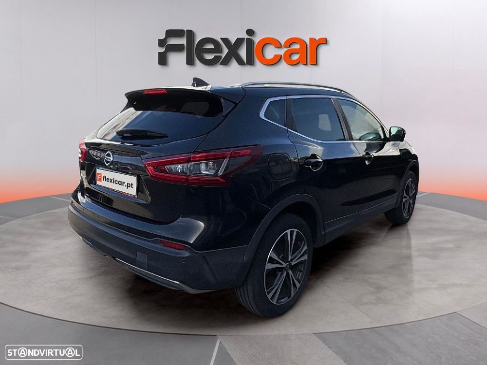 Nissan Qashqai 1.5 dCi N-Connecta 18 - 8