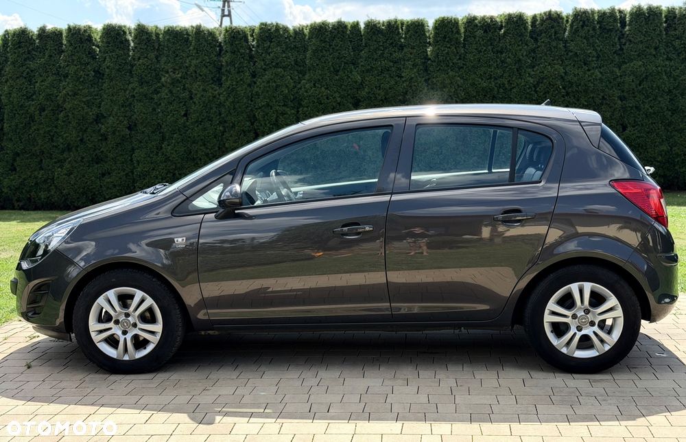 Opel Corsa 1.4 16V Energy - 20