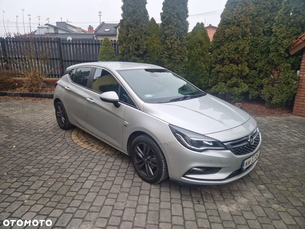 Opel Astra 1.0 T 120 Lat S&S - 1