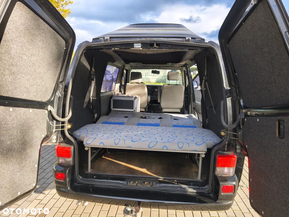 Volkswagen Multivan Standard - 24