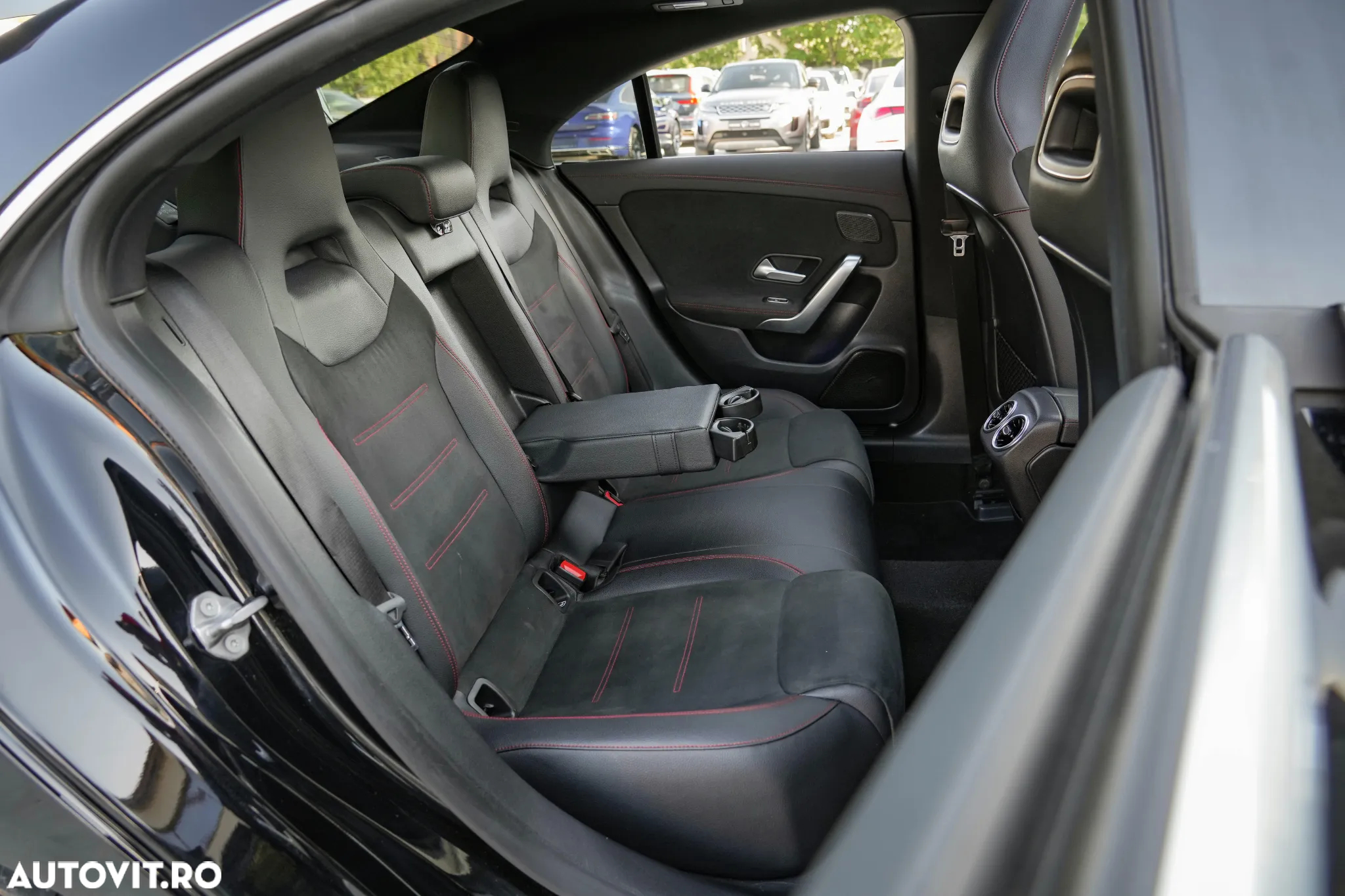 Mercedes-Benz CLA 180 7G-DCT AMG Line - 16