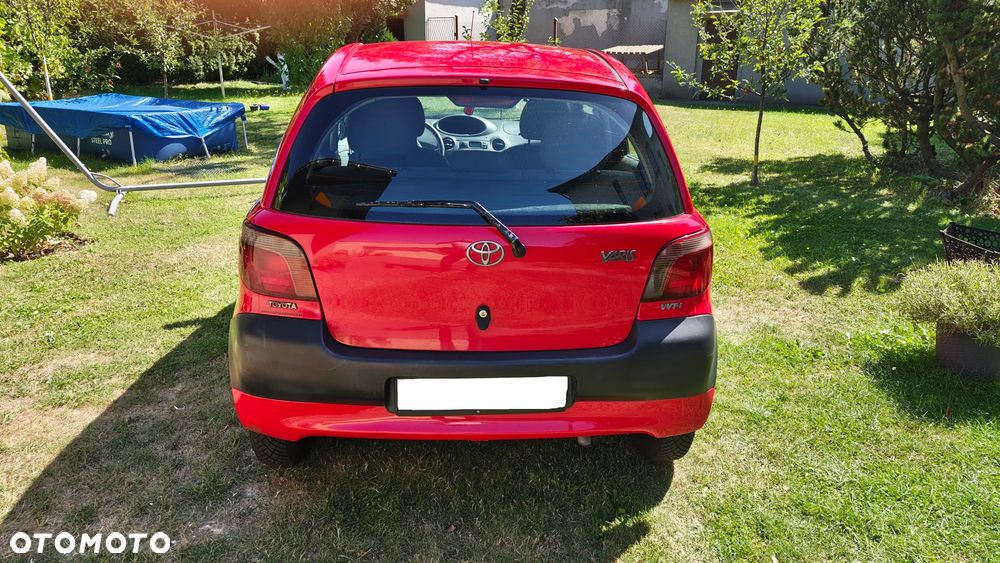 Toyota Yaris 1.0 Terra - 4