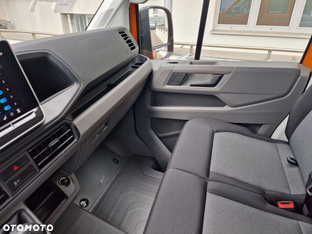 Volkswagen Crafter Skrzyniowy 2.0 TDI Manual - 10