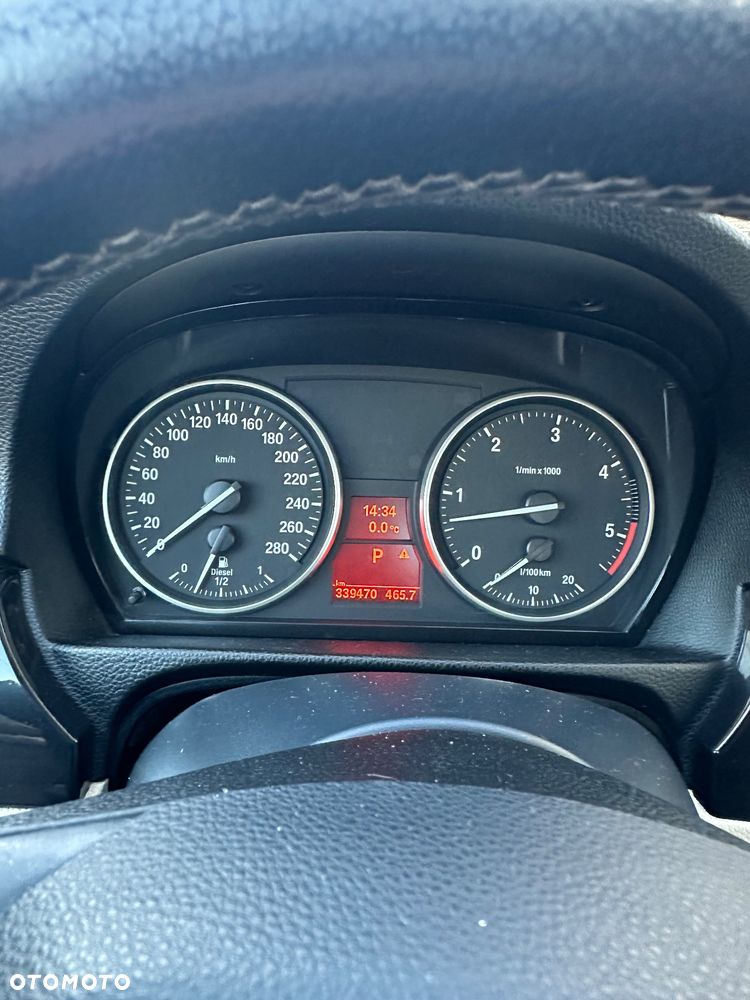 BMW Seria 3 325d - 21