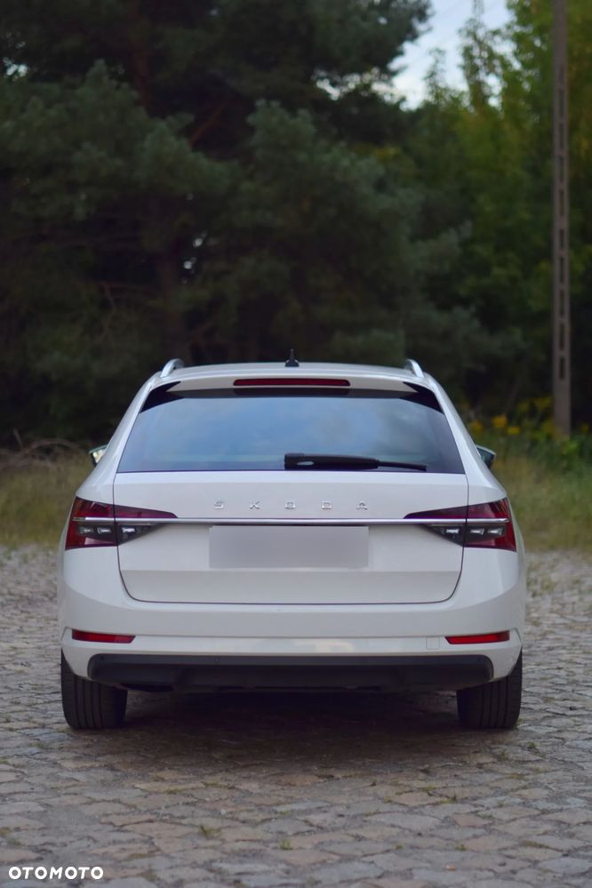 Skoda Superb 2020 photo 5