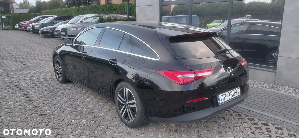 Mercedes-Benz CLA 180 Edition 2022 - 3