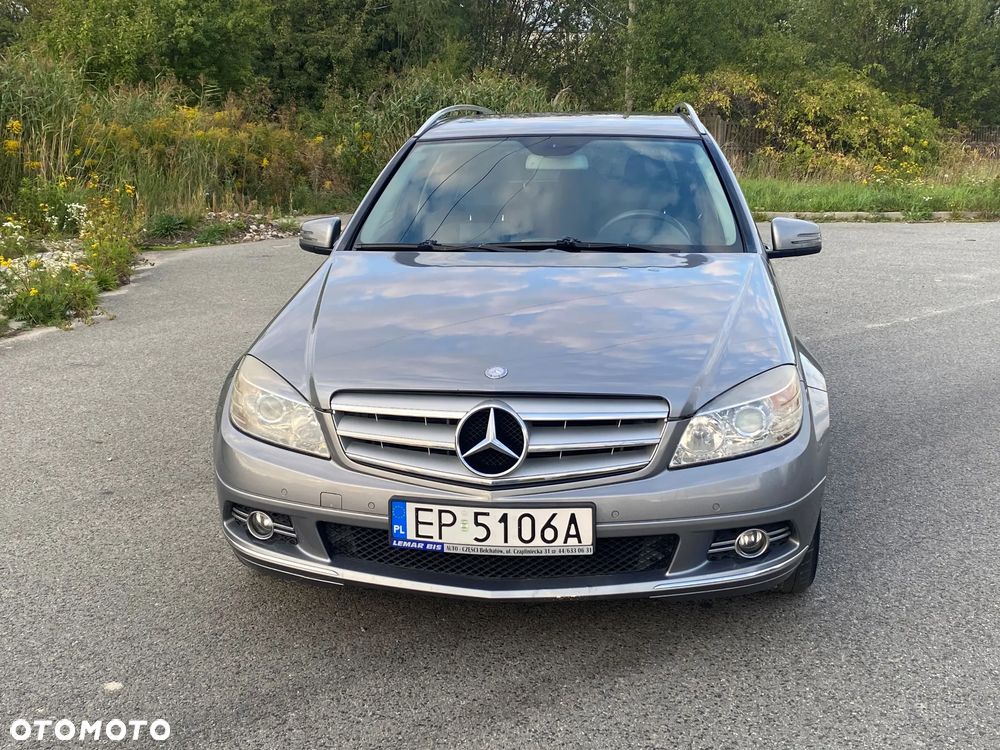 Mercedes-Benz C-Class 2009 photo 3