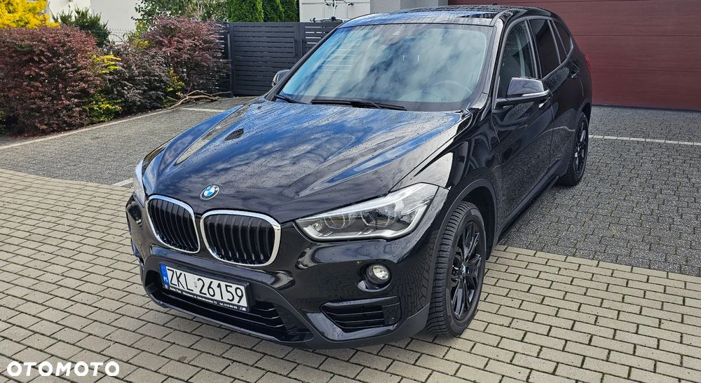 BMW X1 sDrive18i - 1