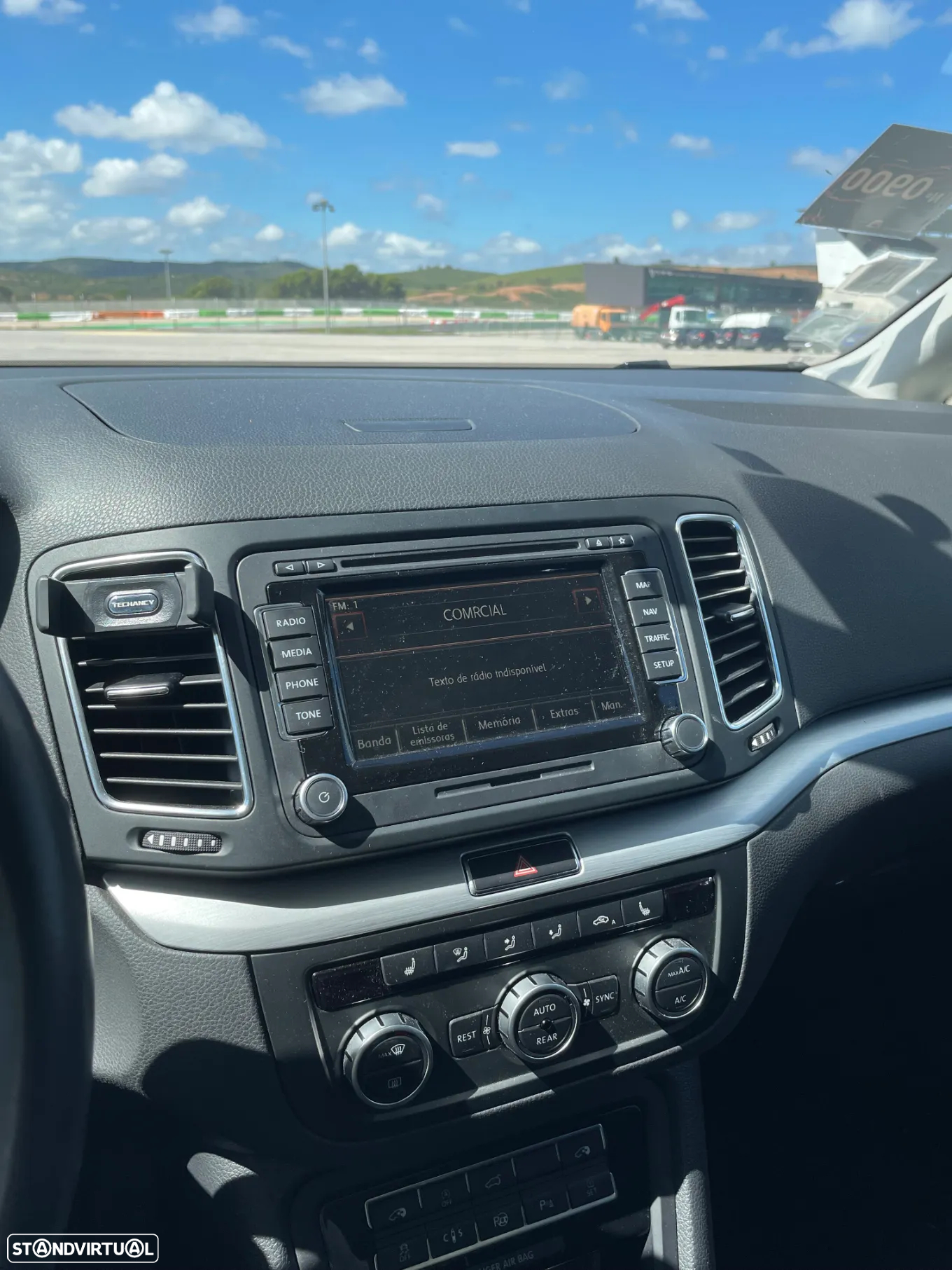 VW Sharan 2.0 TDI Highline DSG - 9
