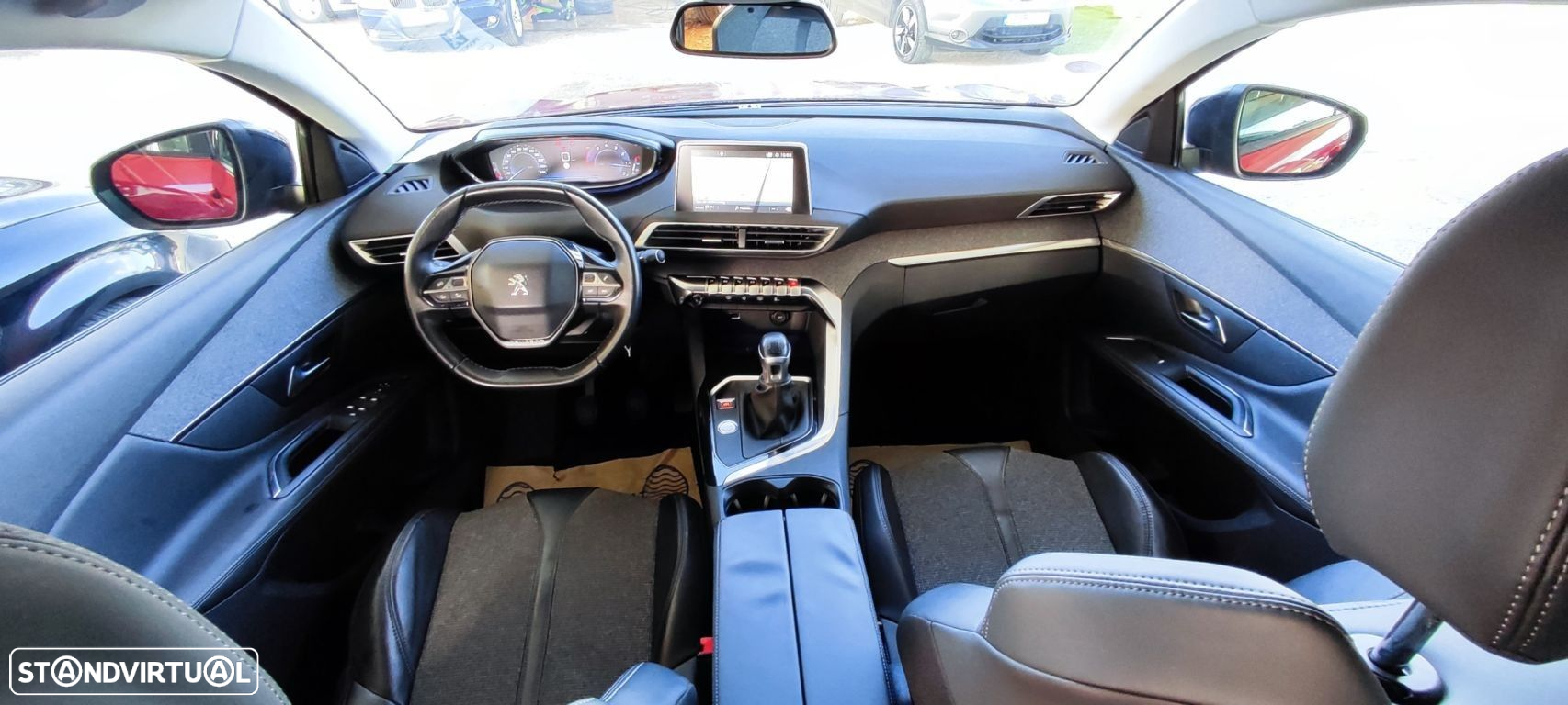 Peugeot 3008 1.2 PureTech Allure - 12