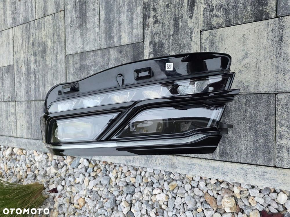 VW TOUAREG 3 III 760 761 R LINE Lampa lewa przód Full Led Matrix IQ Light - 5