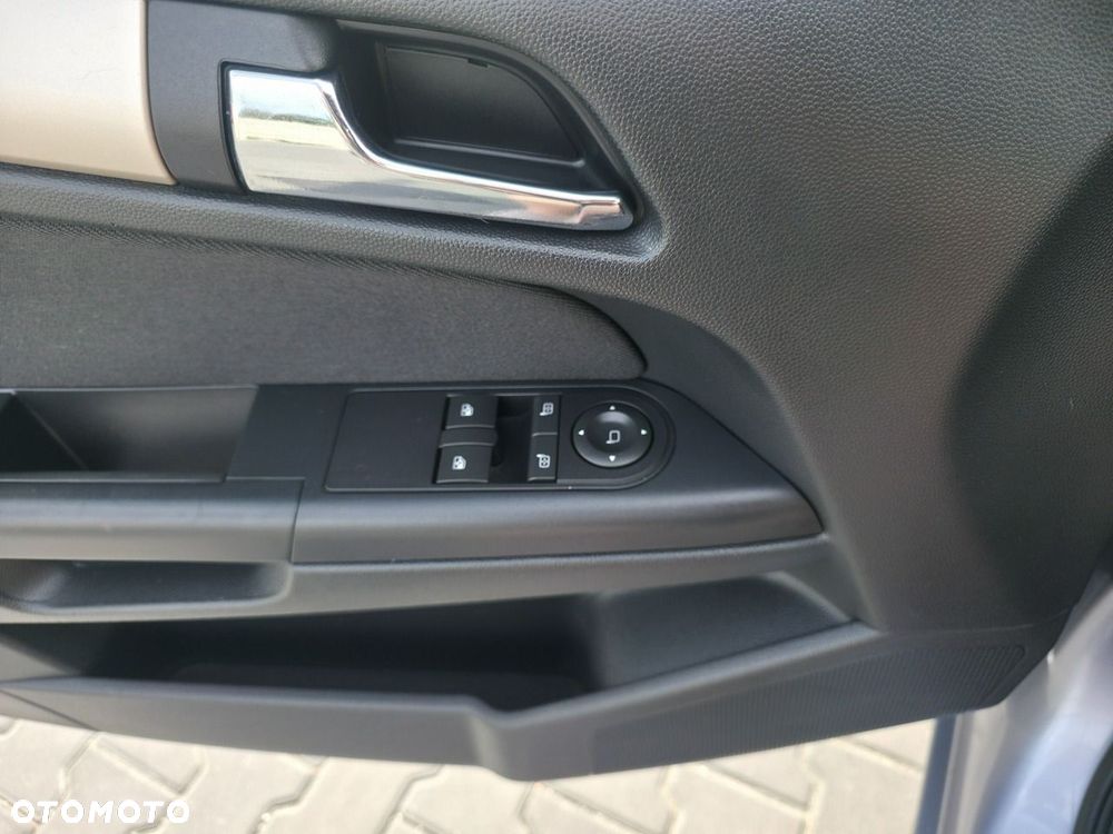 Opel Astra - 25