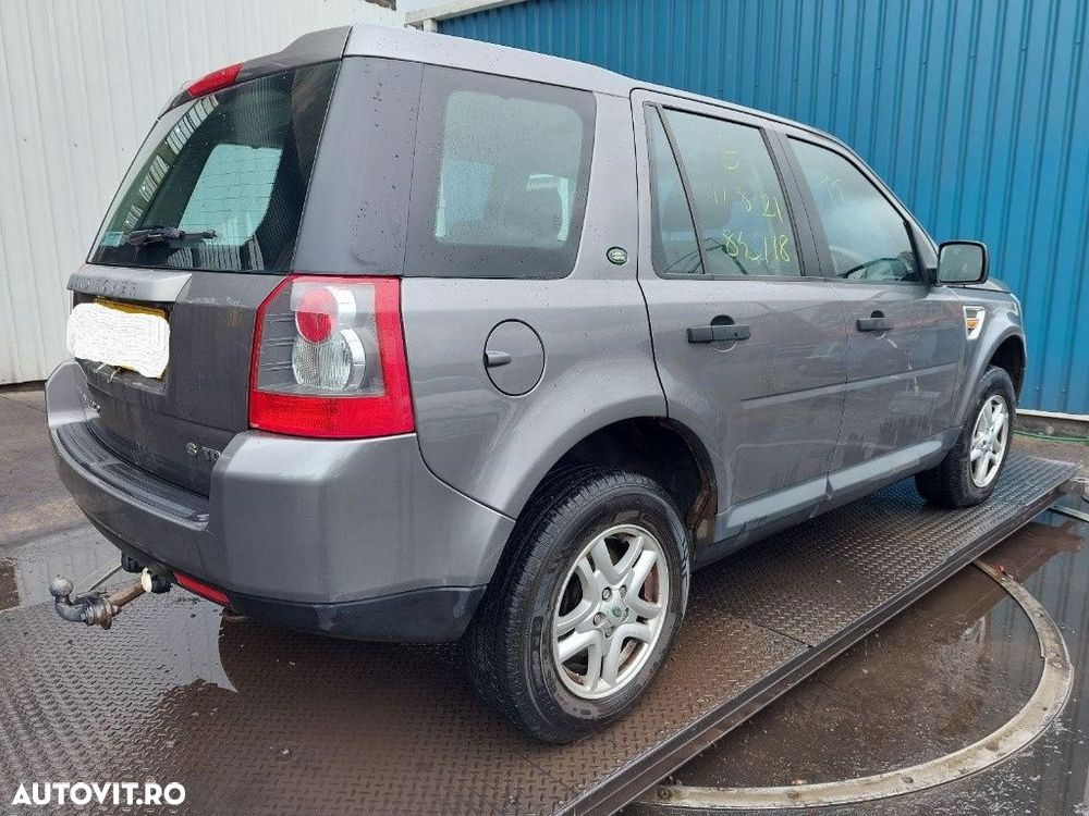 Carenaj aparatori noroi fata Land Rover Freelander 2007 SUV 2.2 DOHC - 7