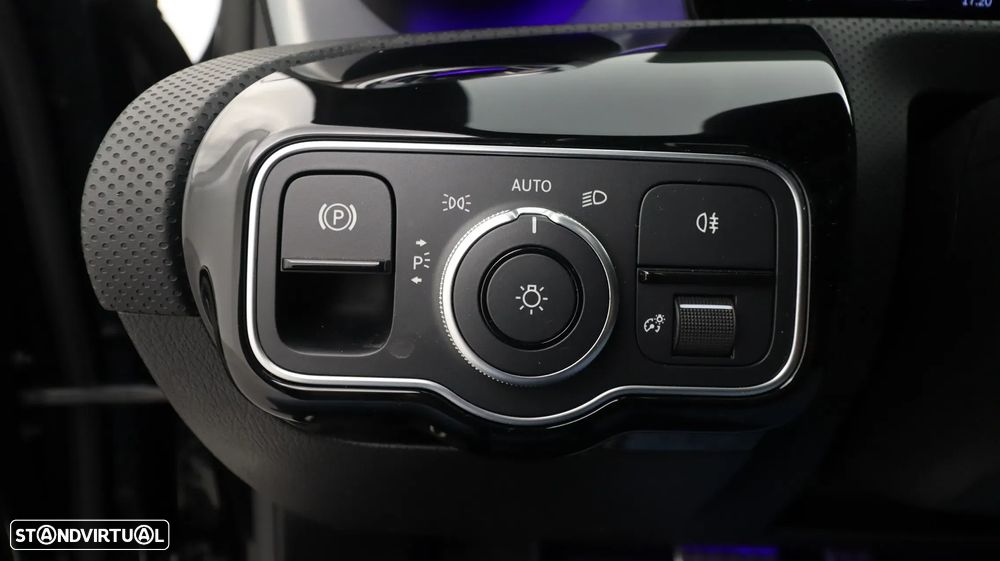 Mercedes-Benz A 180 d AMG Line Aut. - 19