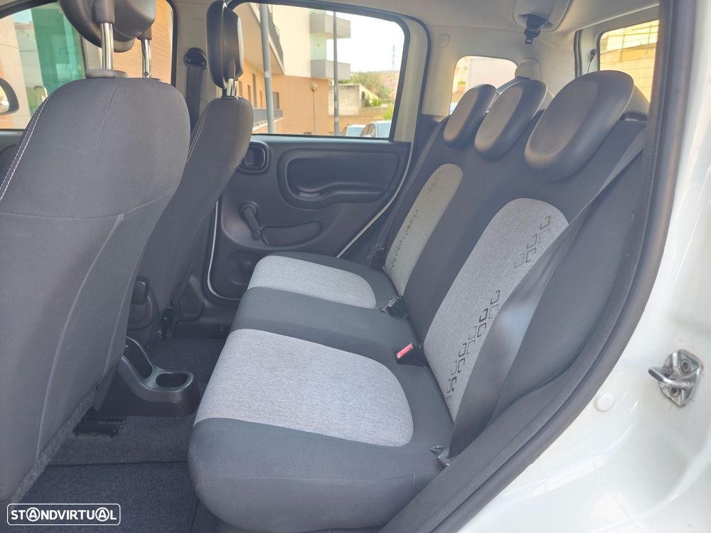 Fiat Panda 1.2 Lounge S&S - 9