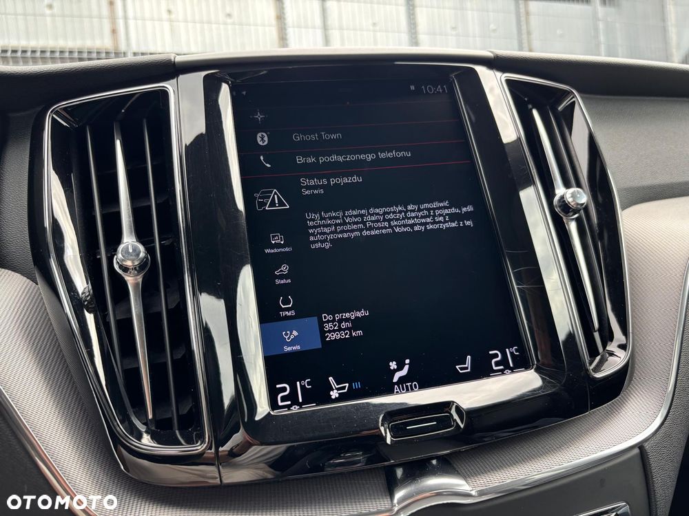 Volvo XC 60 T8 AWD Plug-In Hybrid R-Design - 38