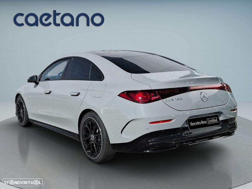 Mercedes-Benz CLA 180 - 6