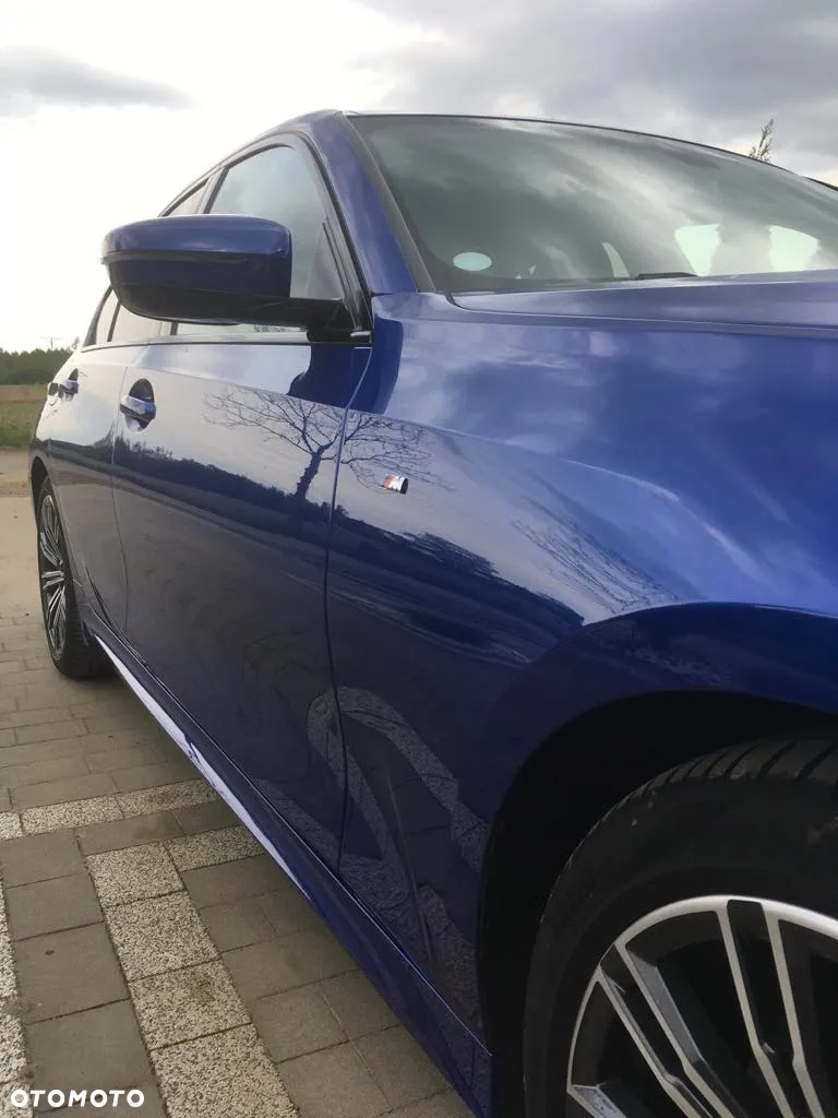 BMW Seria 3 320d xDrive - 16