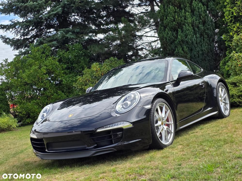 Porsche 911 Carrera 4S - 5