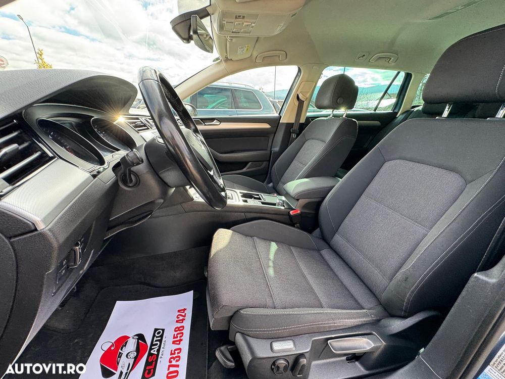 Volkswagen Passat 2.0 TDI SCR DSG Business - 13