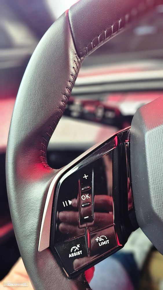 Peugeot 3008 Hybrid 145 e-DSC6 Allure - 30