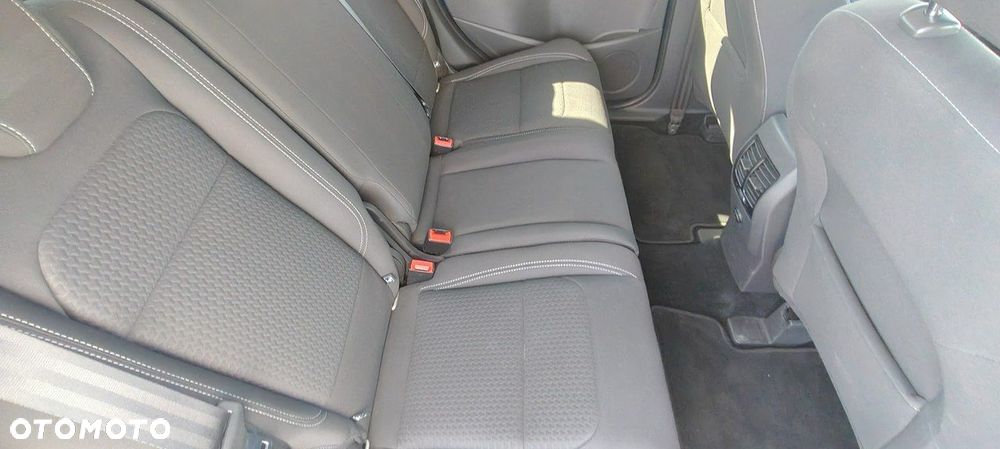 Ford Kuga 1.5 EcoBoost 2x4 Cool & Connect - 12