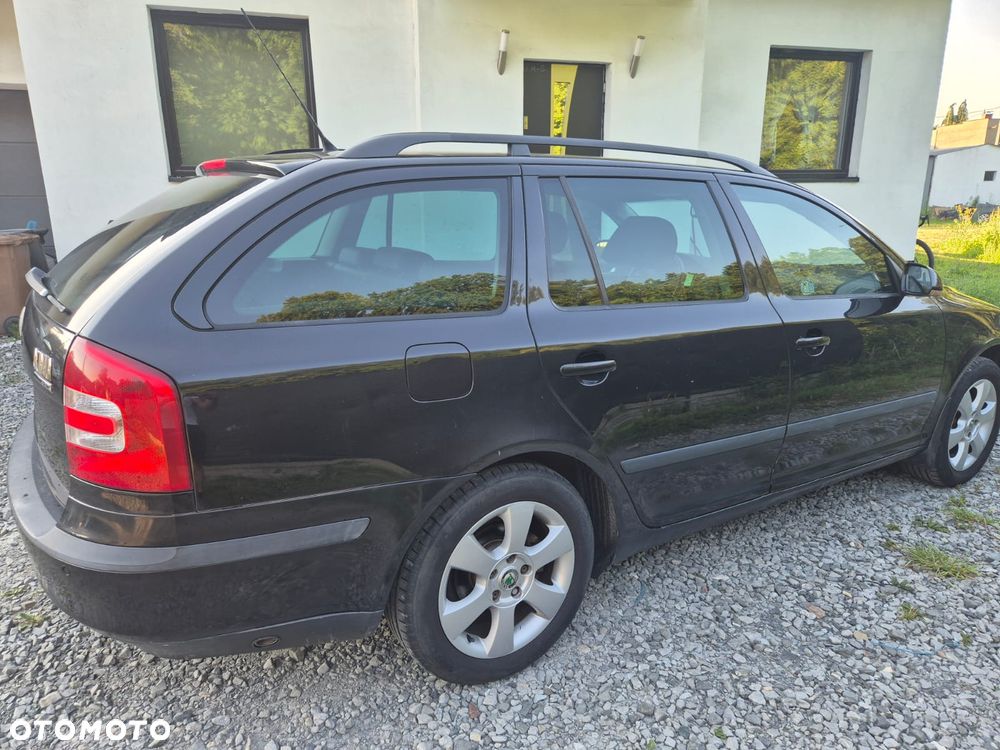 Skoda Octavia 1.6 Ambition - 2