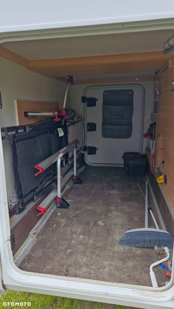 Peugeot Boxer kamper knaus - 22