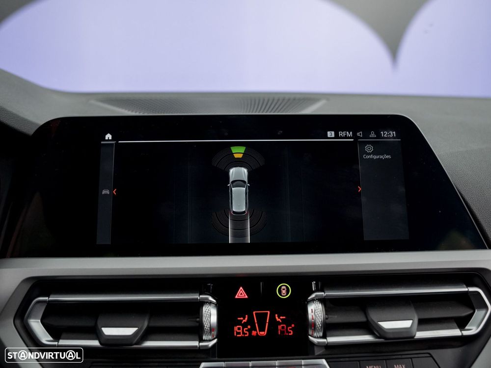 BMW 320 e Corporate Edition Auto - 31