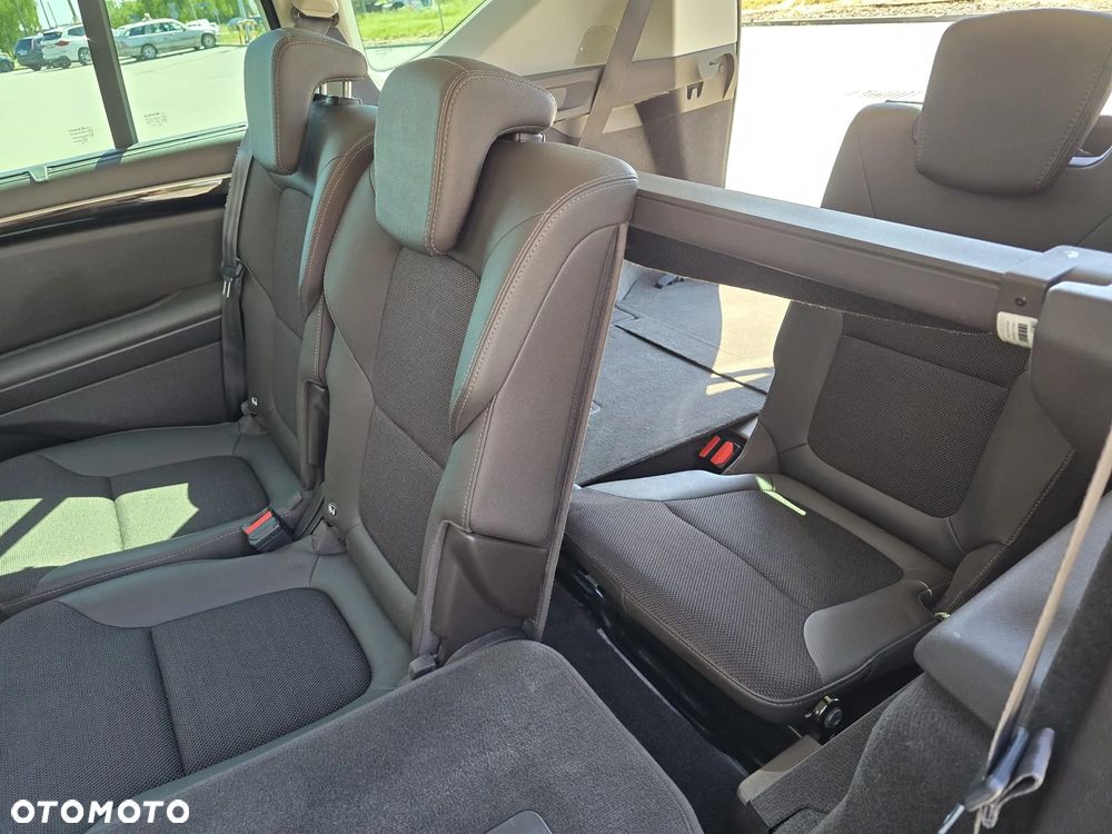 Renault Espace 1.8 TCe Energy Magnetic EDC 7os - 17