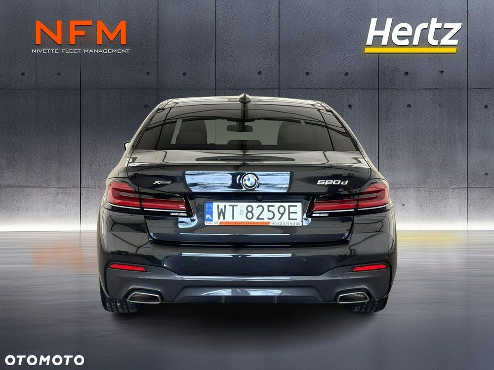 BMW Seria 5 - 10