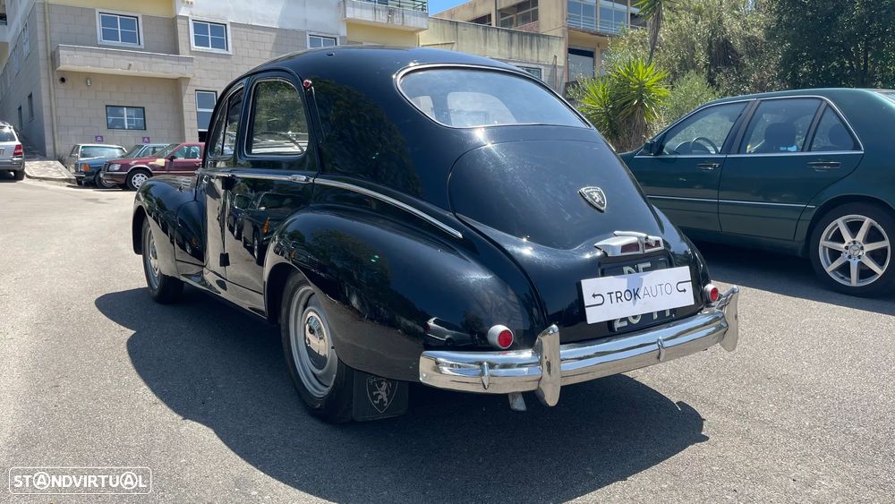 Peugeot 203 - 10