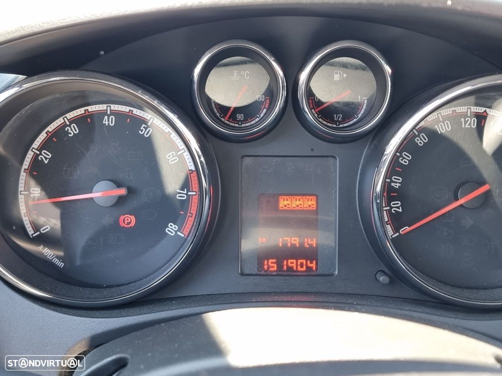 Opel Meriva - 17