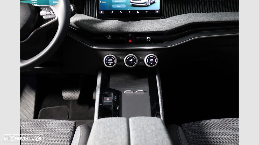 Skoda Superb 1.5 TSI iV Selection DSG - 13