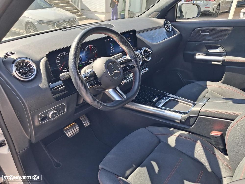 Mercedes-Benz GLA 250 e AMG Line - 12