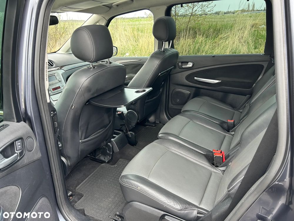Ford Galaxy 2.0 TDCi Ghia - 4