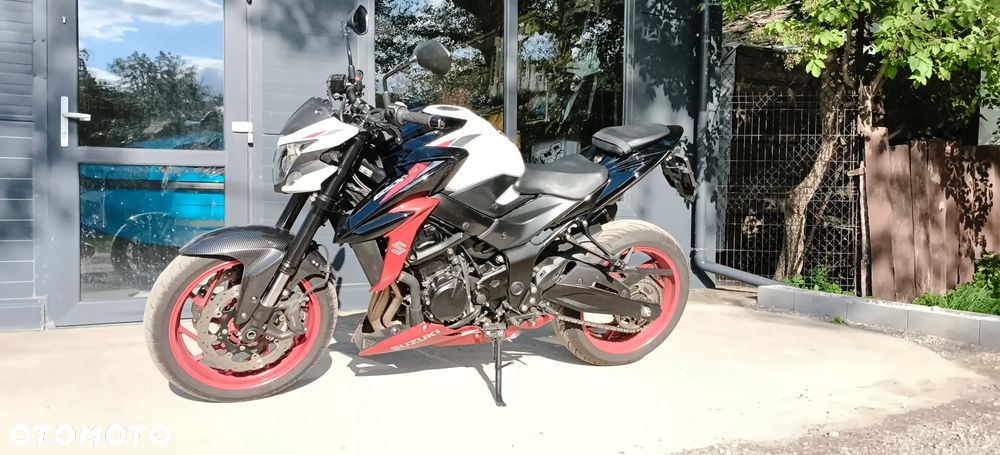 Suzuki GSX