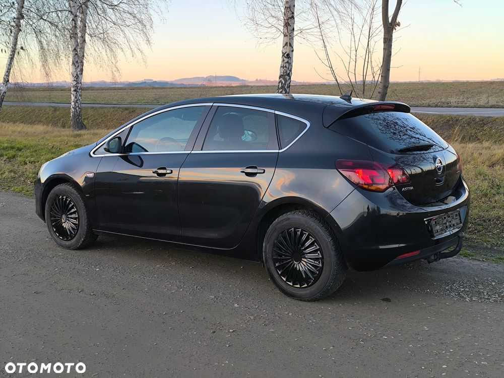 Opel Astra - 3