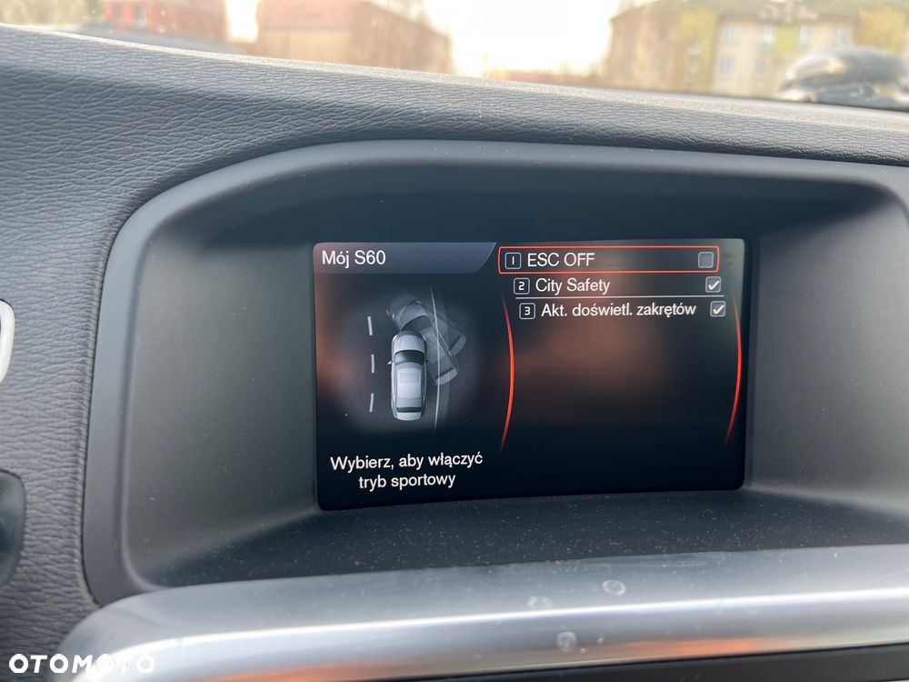 Volvo S60 DRIVe - 13