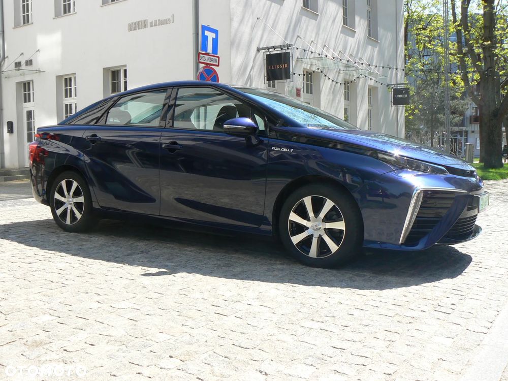 Toyota Mirai Standard - 4
