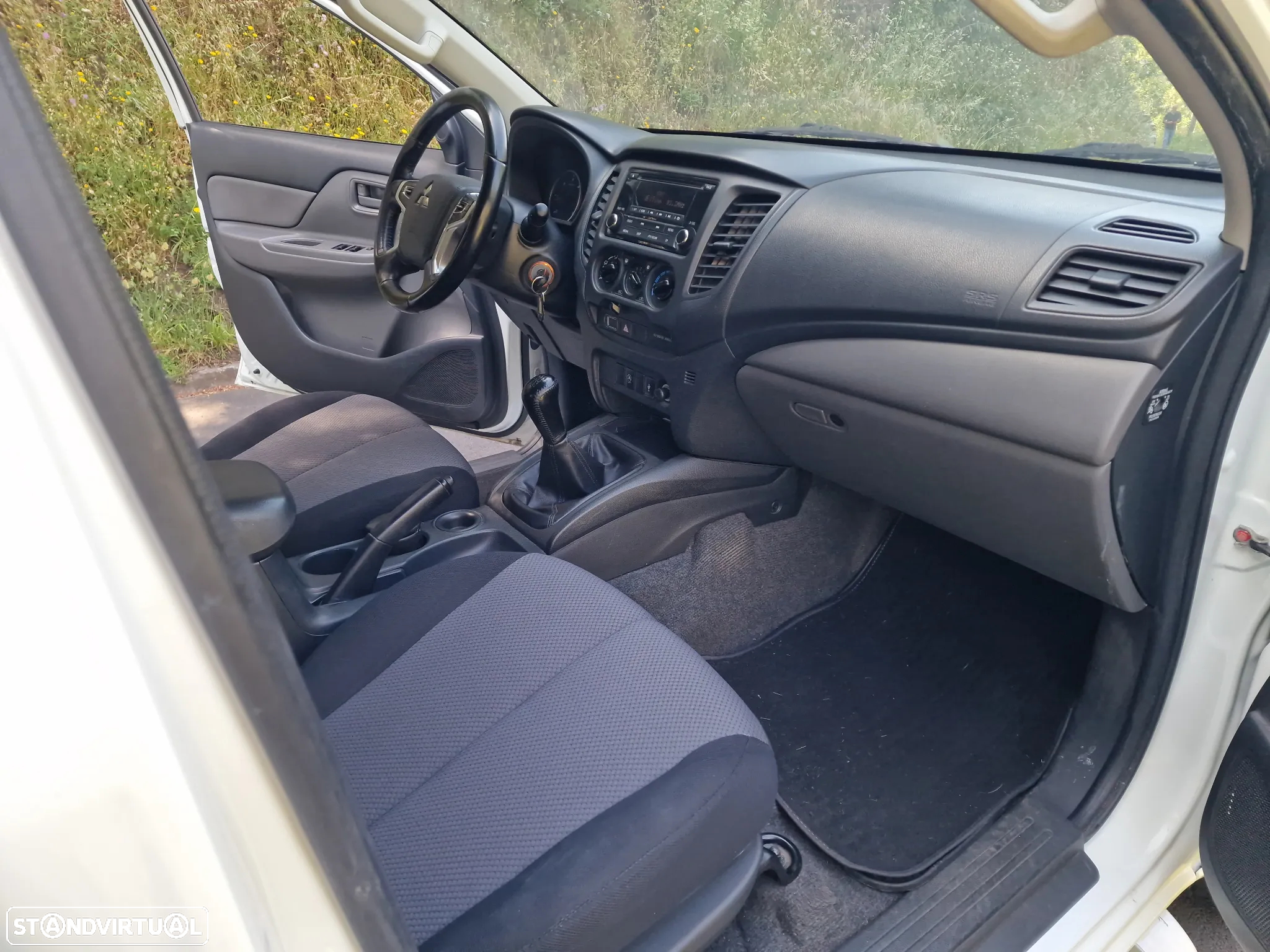 Mitsubishi L200 - 40
