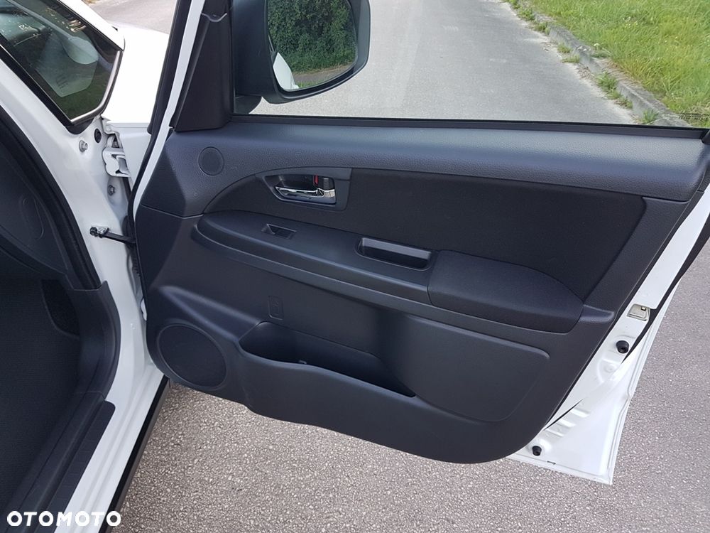 Fiat Sedici 1.6 16V 4x4 Luxury - 24