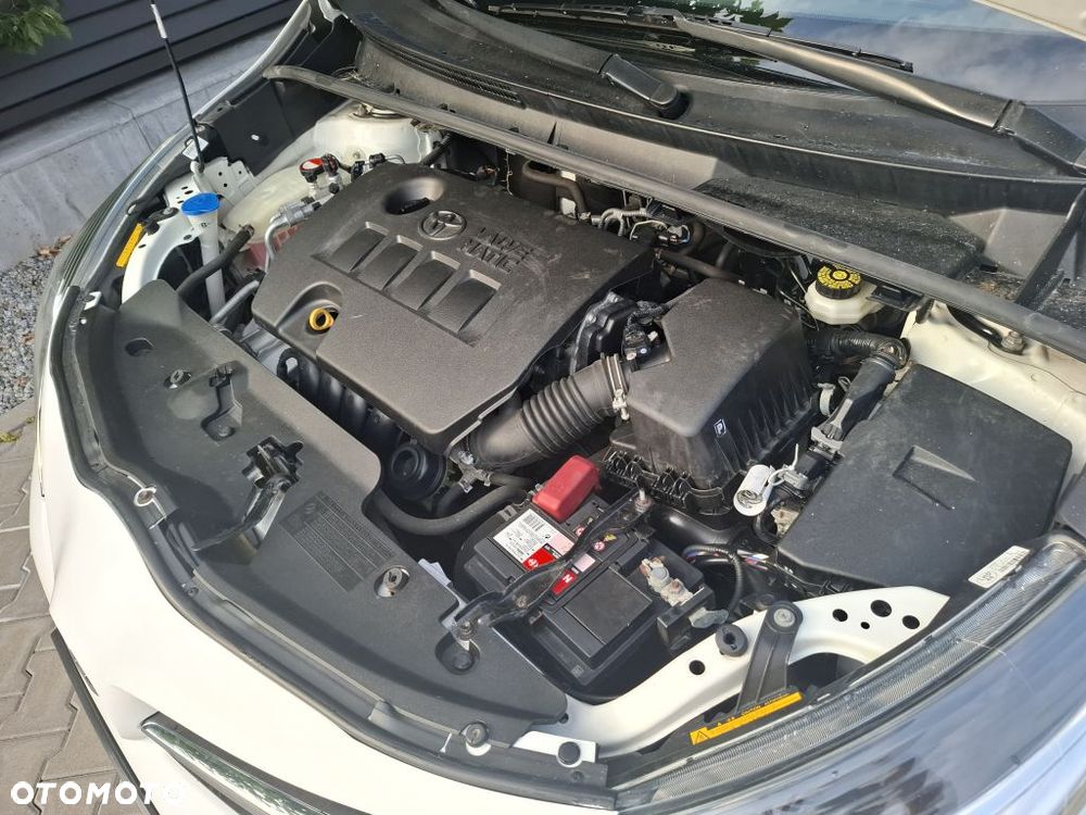 Toyota Verso 1.8 Premium MS - 17